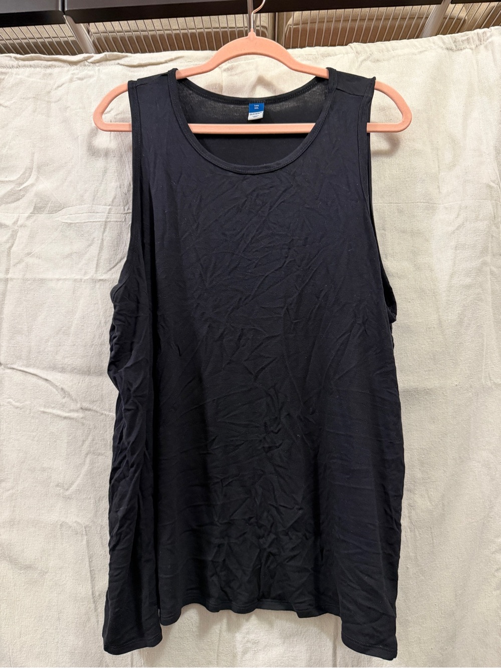 Old Navy Black Scoop Neck Tank Top
